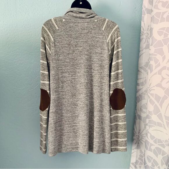 Market & Spruce Gray & White Cowl Neck Elbow Patch Knit Pullover Top Size Medium - Picture 7 of 10